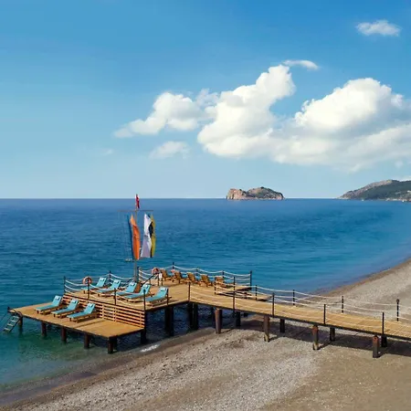 Hilton Sarigerme & Station touristique 5*